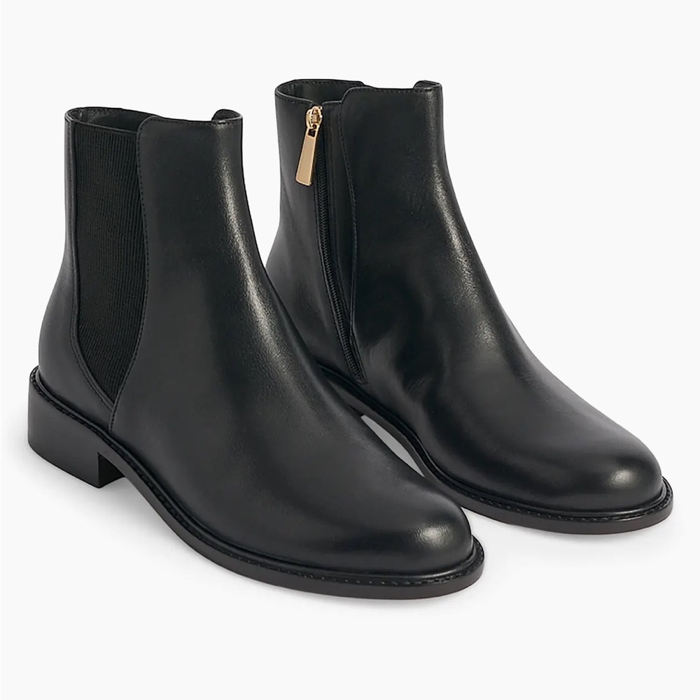 NWT Marion Parke Sleek Black Ankle Booties 38.5 $725